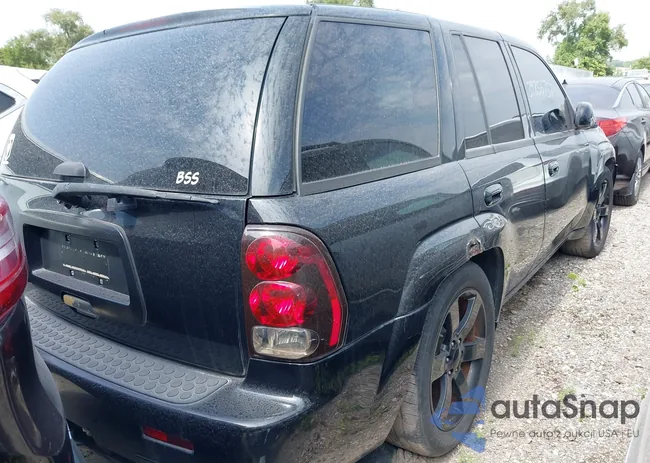 1GNES13H262342982: 39856757