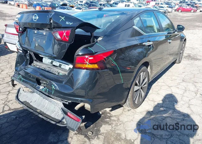 1N4BL4DVXMN352272: 39861514