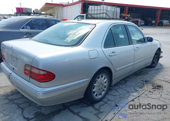 WDBJF65J5YA978974: 39863451