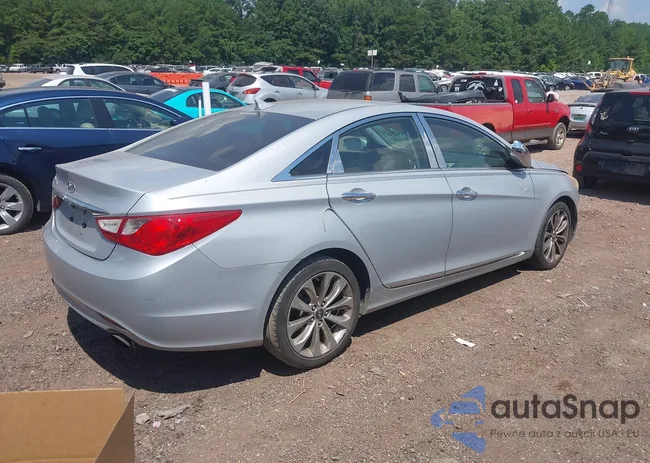 5NPEC4AC6BH030946: 39863488