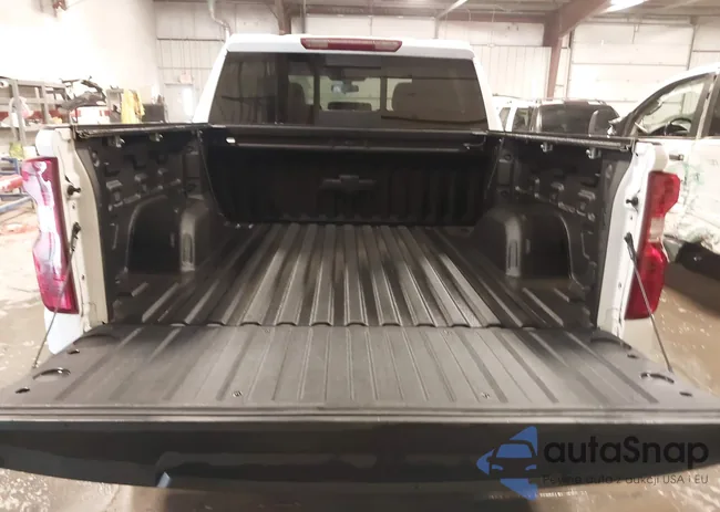 3GCUYDED2MG186008: 39867282