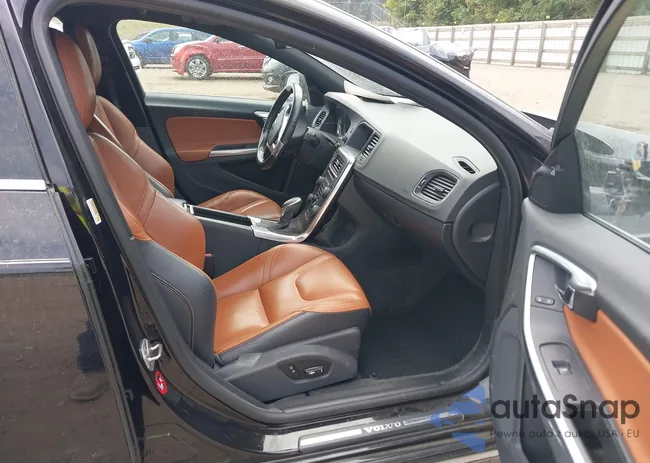 YV140MEB2F1187211: 39869853