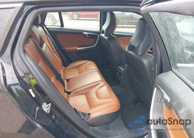 YV140MEB2F1187211: 39869853