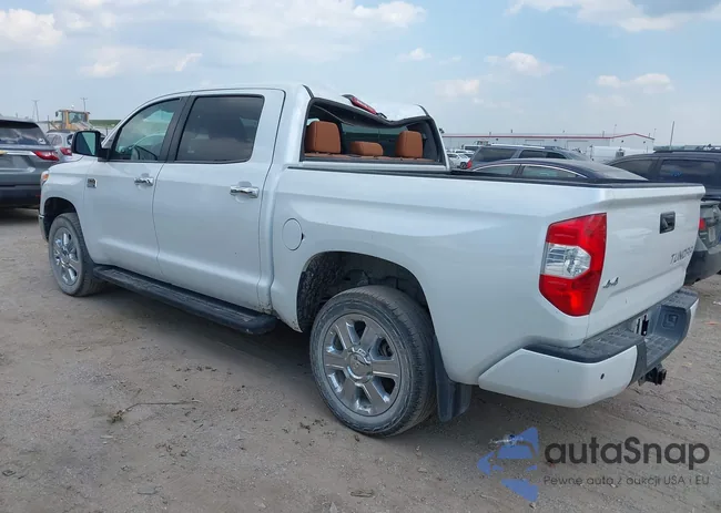 5TFAY5F1XMX020652: 39870624