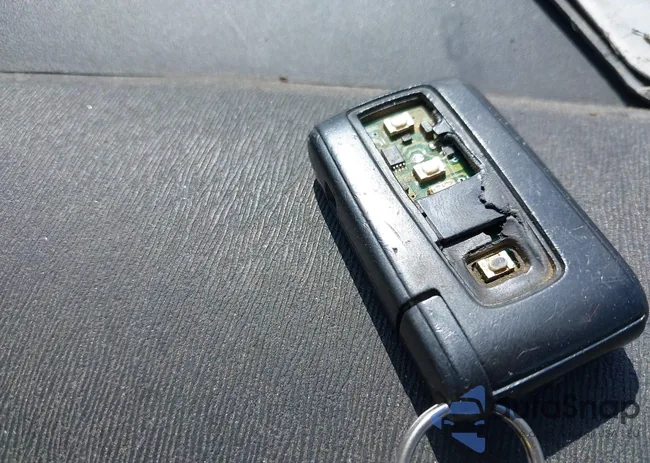 JTDKB20U187715082: 39871877