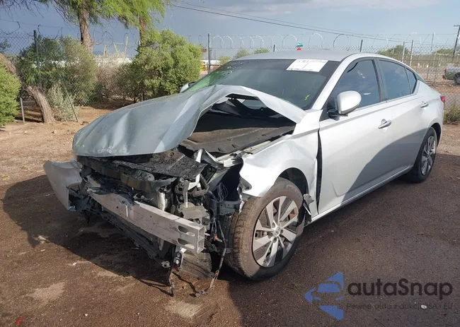 1N4BL4BV6LC133306: 39872566