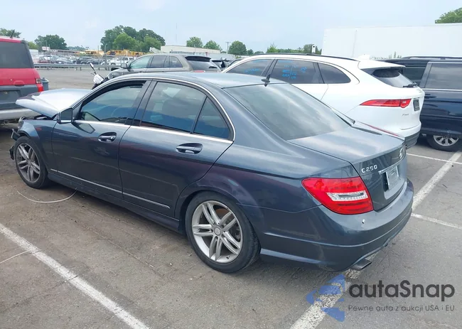 WDDGF4HB6EA945956: 39875178