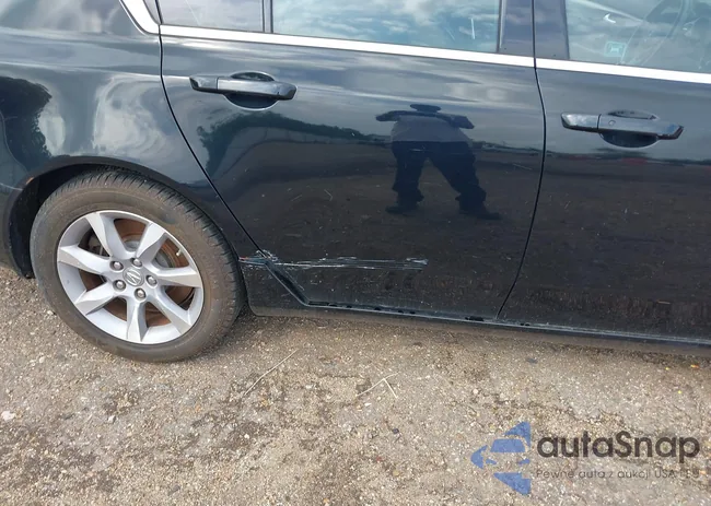 19UUA8F50CA036111: 39877054