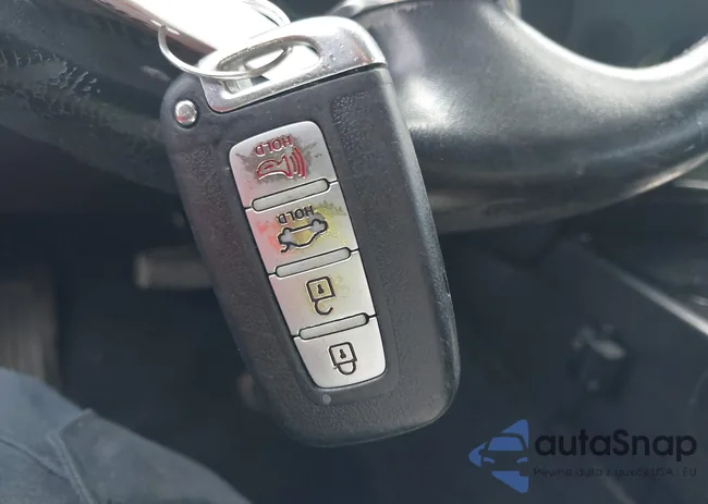 KMHGC4DD7DU248007: 39877241