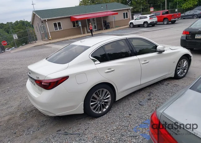 JN1CV7AR3JM280160: 39878919