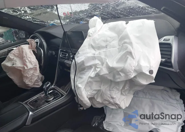 WBAGV8C06LCE19029: 39879093