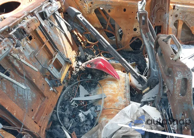 1G1PC5SB6E7121866: 39882424