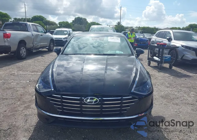 KMHL24JAXPA258984: 39884746