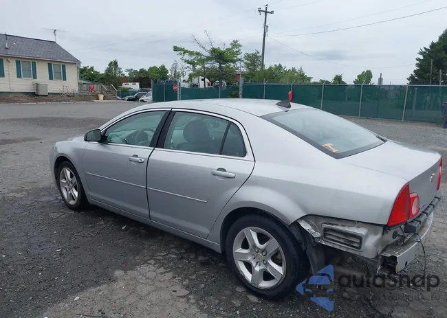 1G1ZB5E05CF117171: 39889046