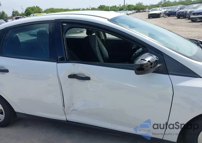 1FADP3E29GL305682: 39890081