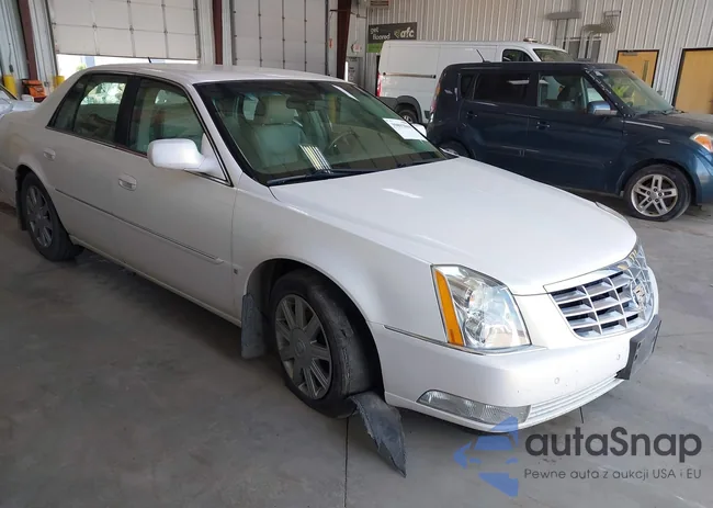 1G6KD57Y86U105332: 39892069