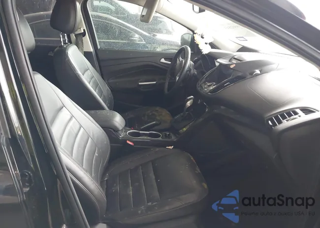 1FMCU0J91GUA09545: 39892843