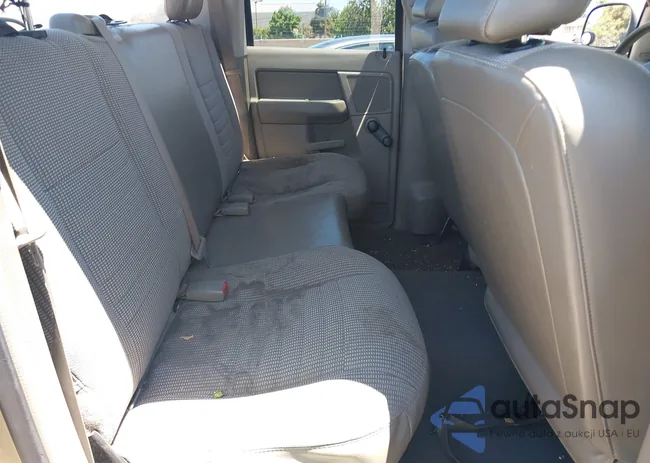 1D7HA18K57J540109: 39893808