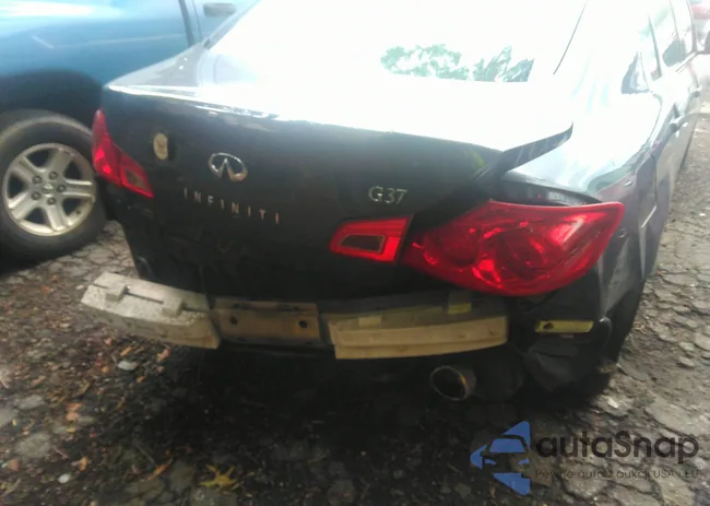 JN1CV6AP2BM506909: 39893846