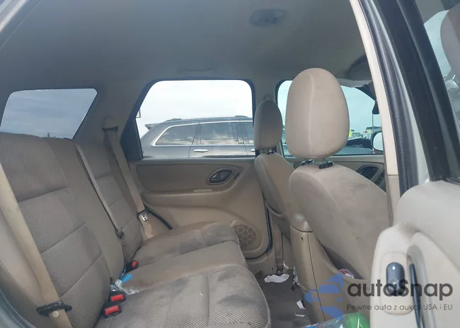 1FMYU03115KA41630: 39894429