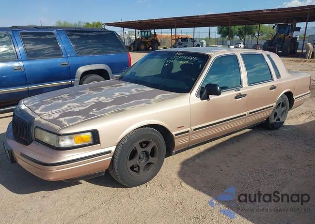 1LNLM81W5TY665092: 39896885