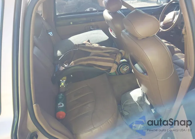 1LNLM81W5TY665092: 39896885