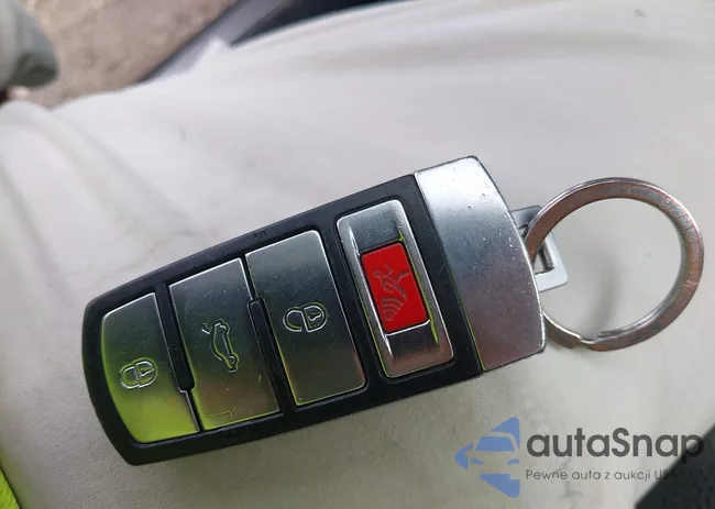 WVWBP7AN9DE504711: 39897104