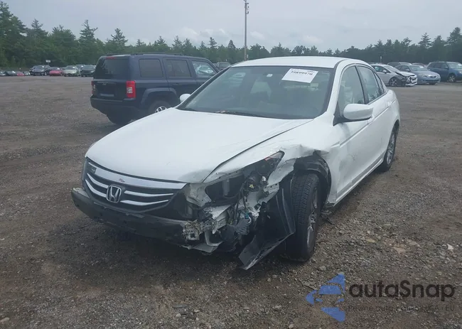 1HGCP2F68CA090109: 39899970