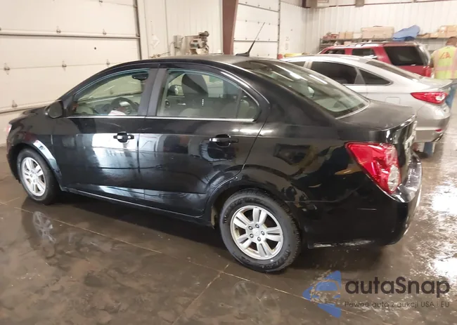 1G1JC5SH3C4163694: 39902846