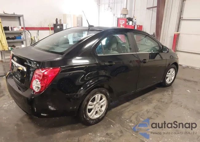 1G1JC5SH3C4163694: 39902846