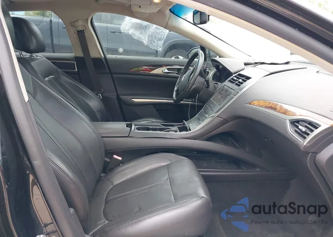 3LN6L2G9XER806626: 39902409