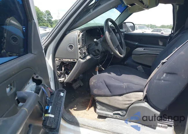 1GCHC29UX6E208457: 39904075