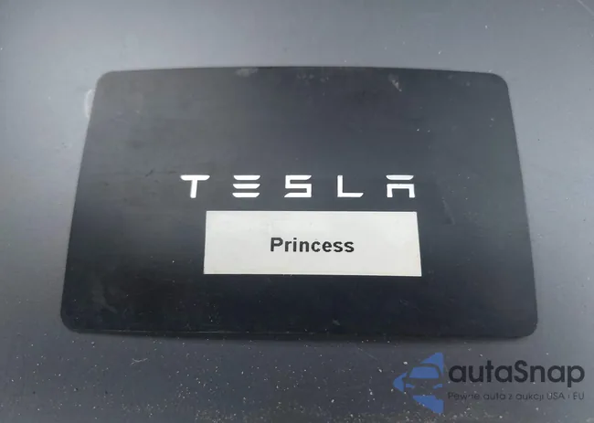 5YJ3E1EAXMF028143: 39905955