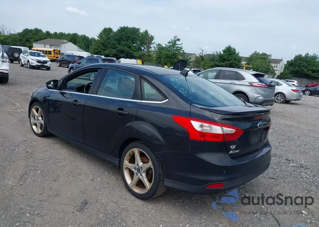 1FADP3J25DL174154: 39908239