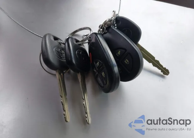 5TDKK4CC5AS327797: 40910938