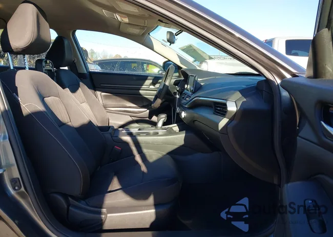 1N4BL4BV5NN351227: 40912315