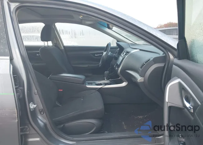 1N4AL3AP3FC255831: 40912352