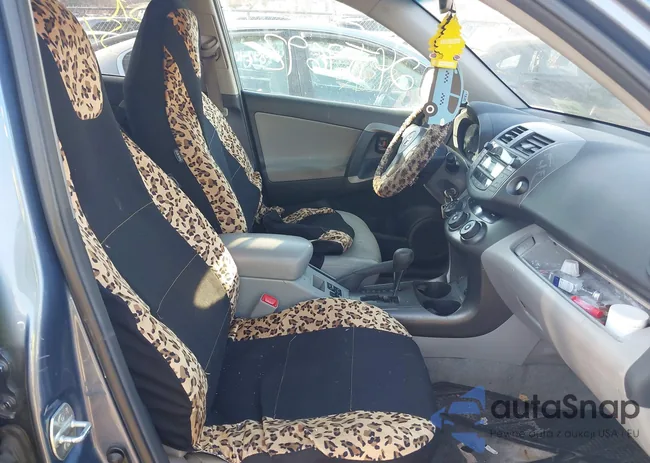 2T3BF4DV3AW077379: 40912411