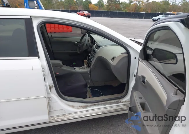 1G1ZC5E04CF112105: 40913967