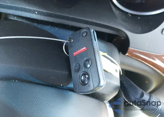 JH4KB16575C014719: 40914486