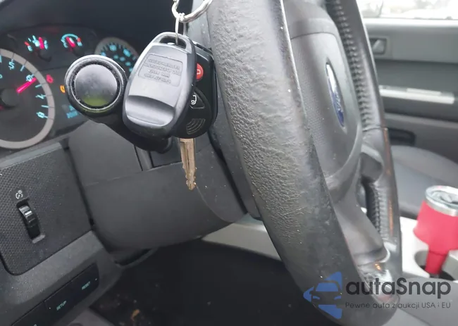 1FMCU0DG9BKB81904: 40917875