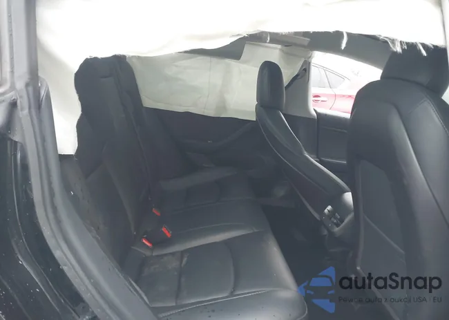 5YJ3E1EB5LF600145: 40919909