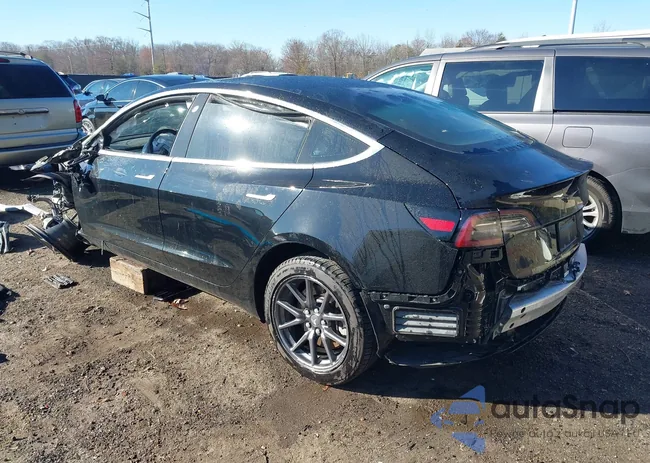 5YJ3E1EB5LF600145: 40919909