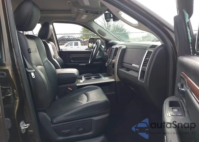 1C6RR7VT4ES250305: 40921128