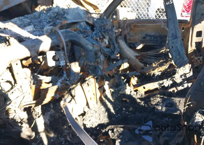 3GTP2WE71DG119498: 40920686