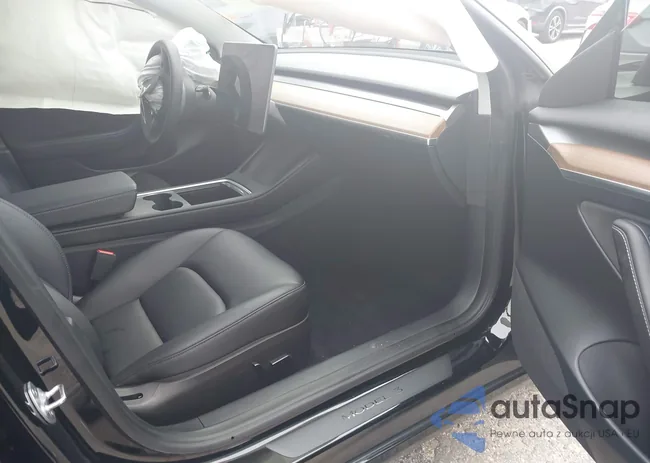 5YJ3E1EA4PF544776: 40921855