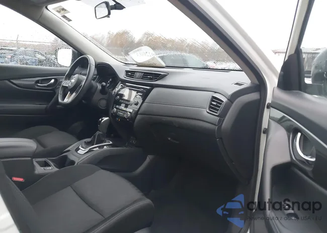 KNMAT2MV2HP556973: 40922003