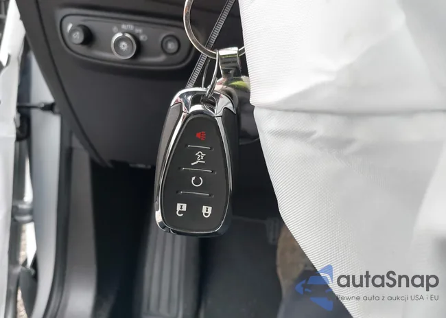 2GNAXJEV8L6284202: 40922417