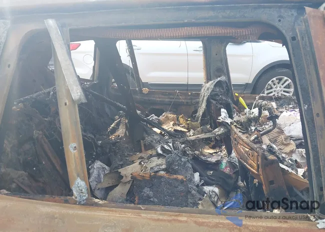 5UXWX7C50BL730223: 40924155