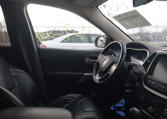 1C4PJMJS4HW646315: 40923618